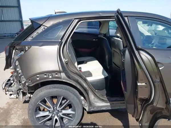 JM1DKFD70J0321849 2018 MAZDA CX-3 - Image 8