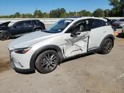 JM1DKFD70J0327201 2018 MAZDA CX-3