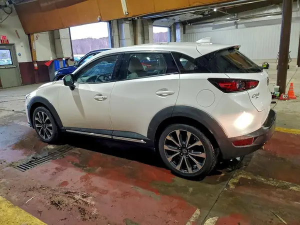 JM1DKFD70K0408409 2019 MAZDA CX-3 - Image 2