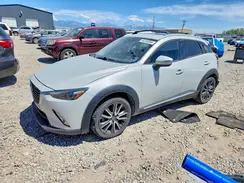 JM1DKFD71J0301013 2018 MAZDA CX-3
