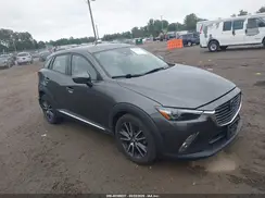 JM1DKFD71J0305885 2018 MAZDA CX-3