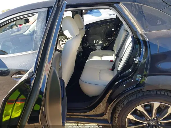 JM1DKFD71K0428409 2019 MAZDA CX-3 - Image 8