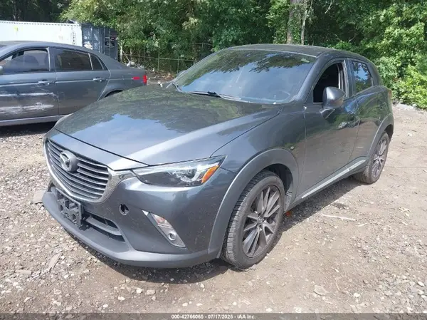 JM1DKFD72H0163704 2017 MAZDA CX-3 - Image 2