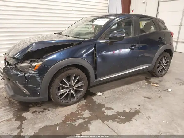 JM1DKFD73J0318685 2018 MAZDA CX-3 - Image 2