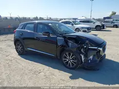 JM1DKFD73J0332053 2018 MAZDA CX-3