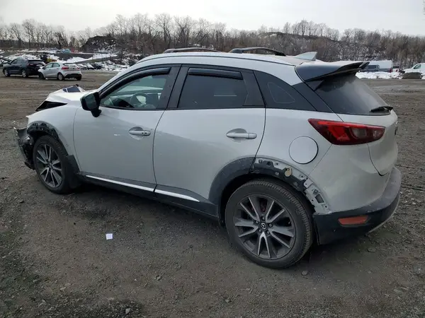 JM1DKFD74H0146175 2017 MAZDA CX-3 - Image 2
