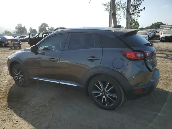 JM1DKFD74J0305198 2018 MAZDA CX-3 - Image 2
