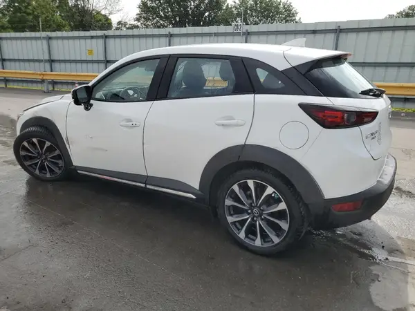 JM1DKFD74K1455095 2019 MAZDA CX-3 - Image 2
