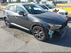 JM1DKFD75J0304643 2018 MAZDA CX-3
