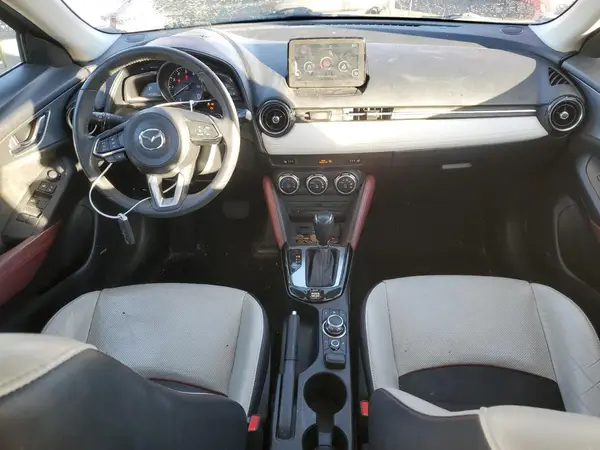JM1DKFD75J0319224 2018 MAZDA CX-3 - Image 8