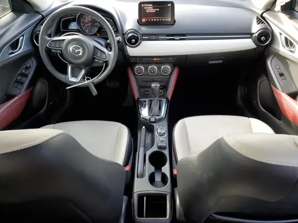 JM1DKFD75J0321653 2018 MAZDA CX-3 - Image 8