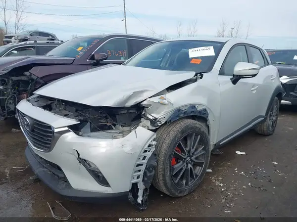 JM1DKFD76H0143598 2017 MAZDA CX-3 - Image 2