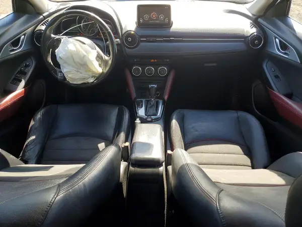 JM1DKFD76H0145660 2017 MAZDA CX-3 - Image 8
