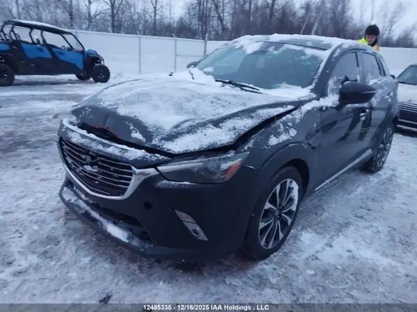 JM1DKFD76J0302223 2018 MAZDA CX-3 - Image 2