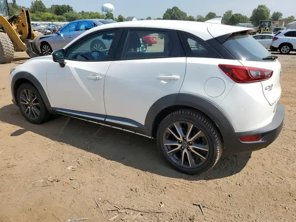 JM1DKFD77H0141102 2017 MAZDA CX-3 - Image 2