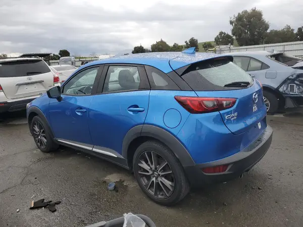 JM1DKFD77H0178893 2017 MAZDA CX-3 - Image 2