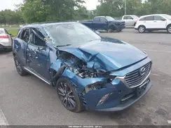 JM1DKFD77J0314834 2018 MAZDA CX-3