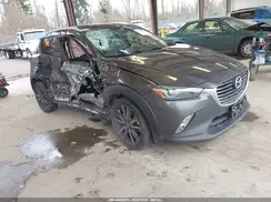 JM1DKFD78J0304944 2018 MAZDA CX-3
