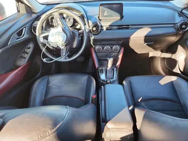 JM1DKFD79J0300790 2018 MAZDA CX-3 - Image 8
