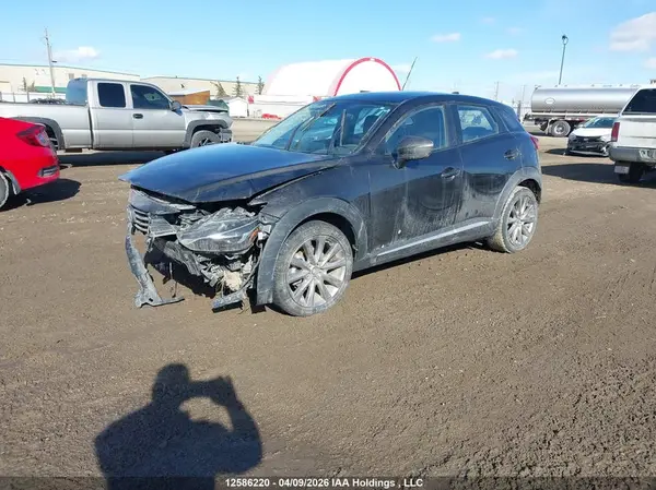 JM1DKFD79J0319162 2018 MAZDA CX-3 - Image 2