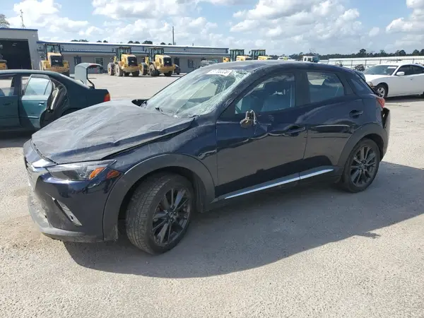 JM1DKFD79J0329416 2018 MAZDA CX-3 - Image 1