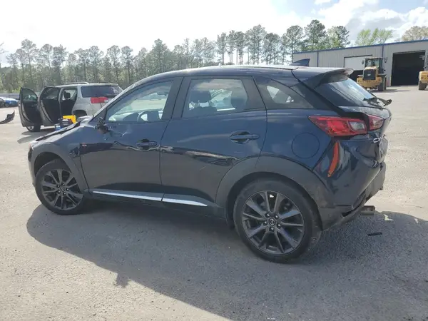JM1DKFD79J0329416 2018 MAZDA CX-3 - Image 2