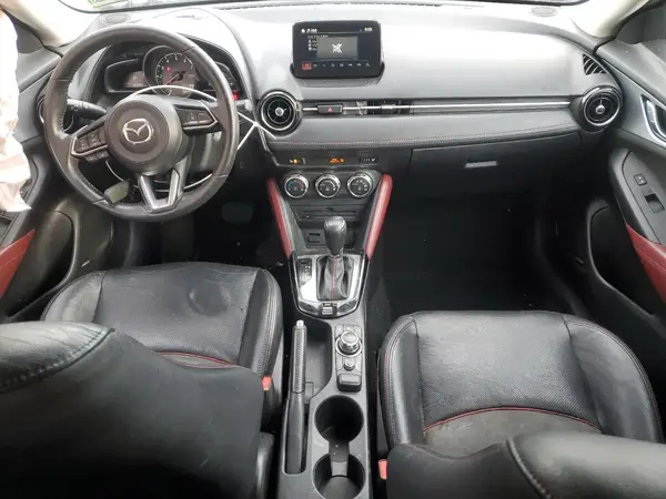 JM1DKFD7XJ0305951 2018 MAZDA CX-3 - Image 8