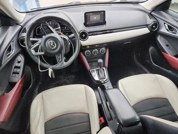 JM1DKFD7XJ0310681 2018 MAZDA CX-3 - Image 8