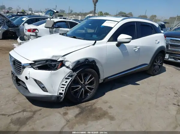 JM1DKFD7XJ0314407 2018 MAZDA CX-3 - Image 2
