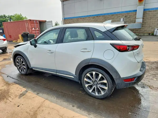 JM1DKFD7XK1419654 2019 MAZDA CX-3 - Image 2