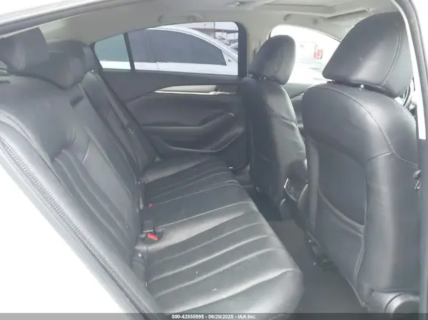 JM1GL1TY5J1318205 2018 MAZDA 6 - Image 8