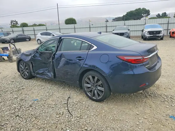 JM1GL1TYXJ1327613 2018 MAZDA 6 - Image 2