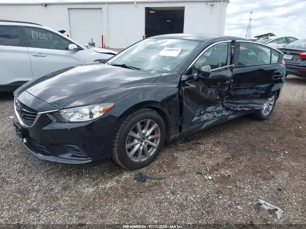 JM1GL1U50H1152979 2017 MAZDA 6 - Image 2