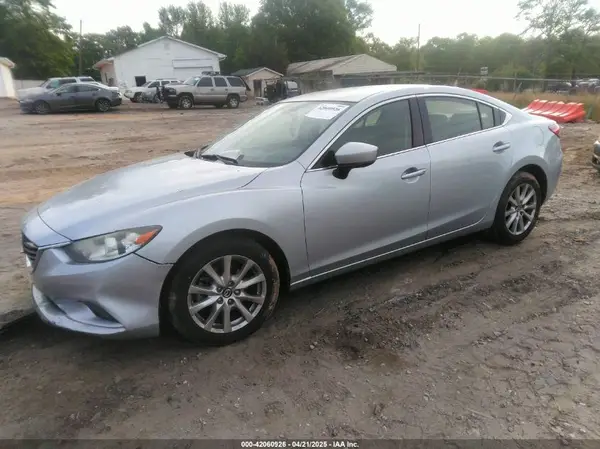 JM1GL1U51H1152201 2017 MAZDA 6 - Image 2