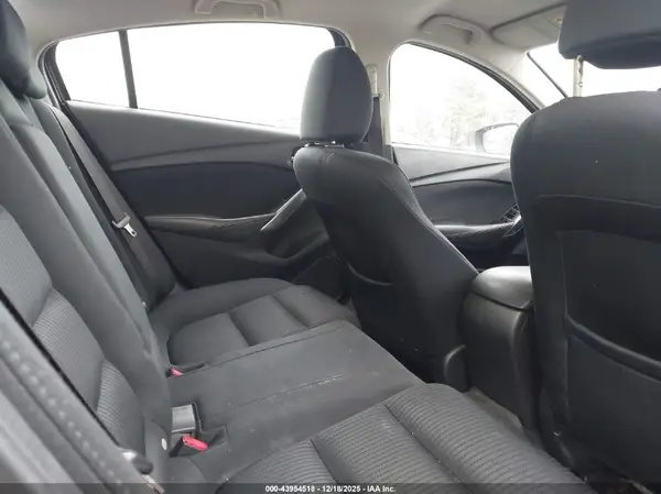 JM1GL1U52H1136170 2017 MAZDA 6 - Image 8