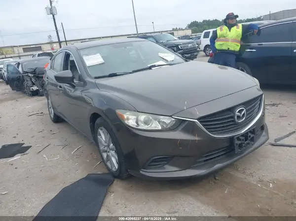 JM1GL1U52H1148013 2017 MAZDA 6 - Image 1