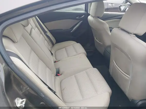 JM1GL1U52H1148013 2017 MAZDA 6 - Image 8