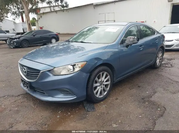 JM1GL1U53H1143015 2017 MAZDA 6 - Image 2