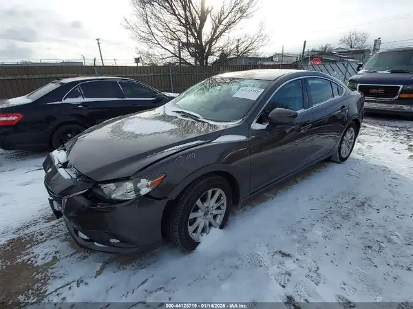 JM1GL1U55H1105608 2017 MAZDA 6 - Image 2