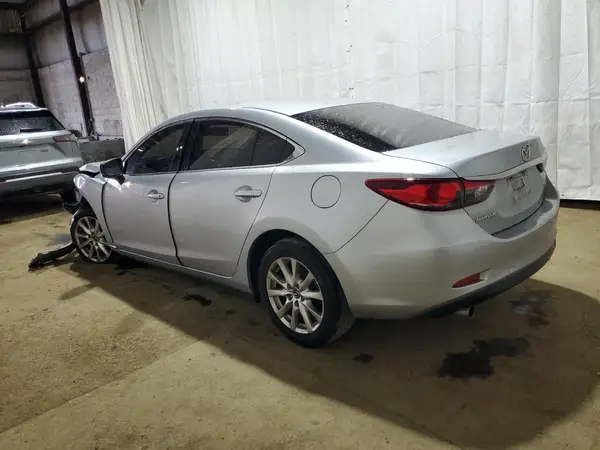 JM1GL1U56H1104614 2017 MAZDA 3 - Image 2
