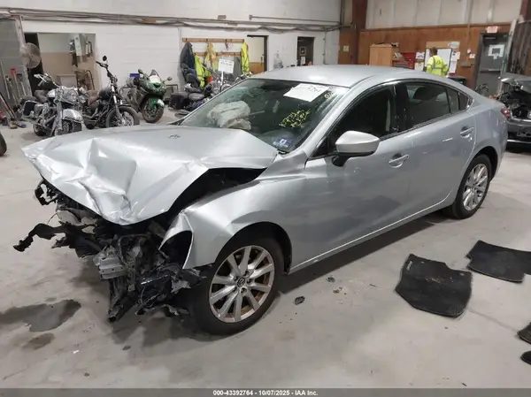 JM1GL1U56H1117251 2017 MAZDA 6 - Image 2