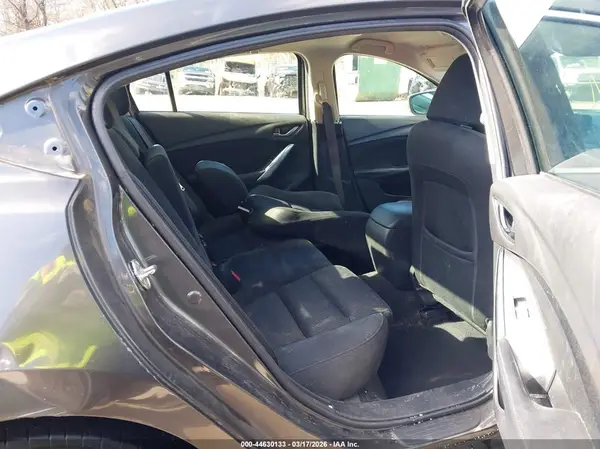 JM1GL1U56H1148970 2017 MAZDA 6 - Image 8