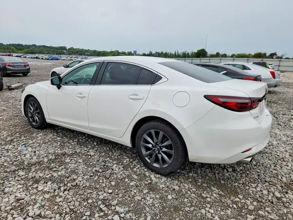 JM1GL1UM1J1304944 2018 MAZDA 6 - Image 2
