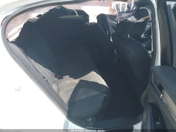 JM1GL1UM2J1312602 2018 MAZDA 6 - Image 8