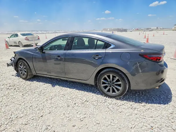 JM1GL1UM2J1332204 2018 MAZDA 6 - Image 2
