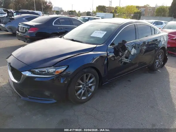JM1GL1UM2J1332882 2018 MAZDA 6 - Image 2