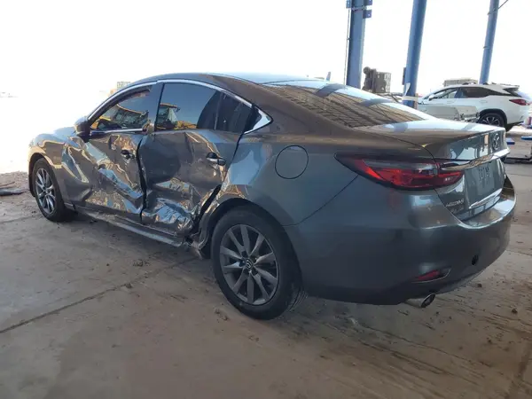 JM1GL1UM4J1311158 2018 MAZDA 6 - Image 2