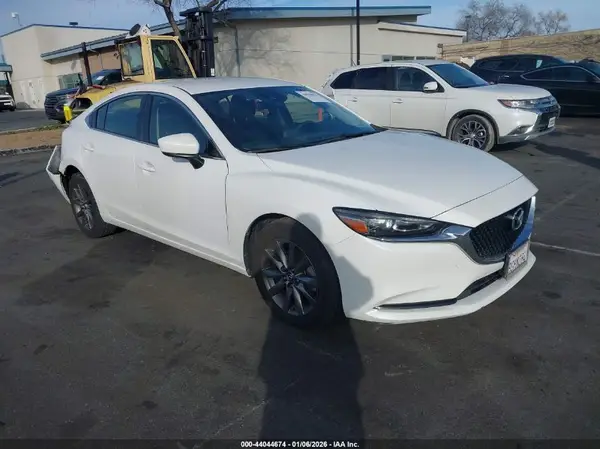 JM1GL1UM4J1327277 2018 MAZDA 6 - Image 1