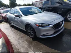 JM1GL1UM4J1336609 2018 MAZDA 6