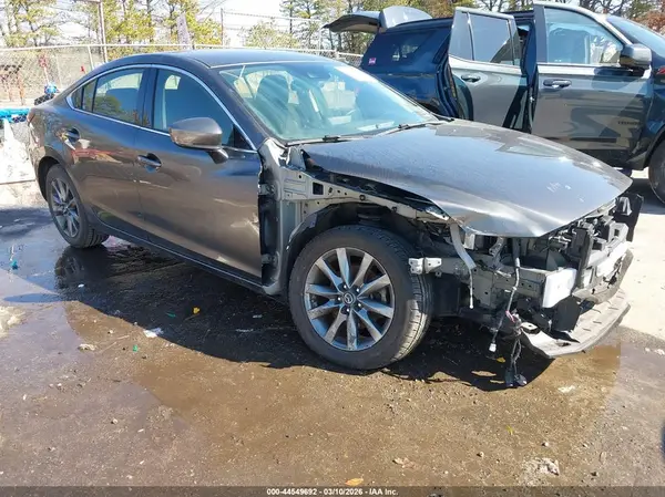 JM1GL1UM7J1302079 2018 MAZDA 6 - Image 1